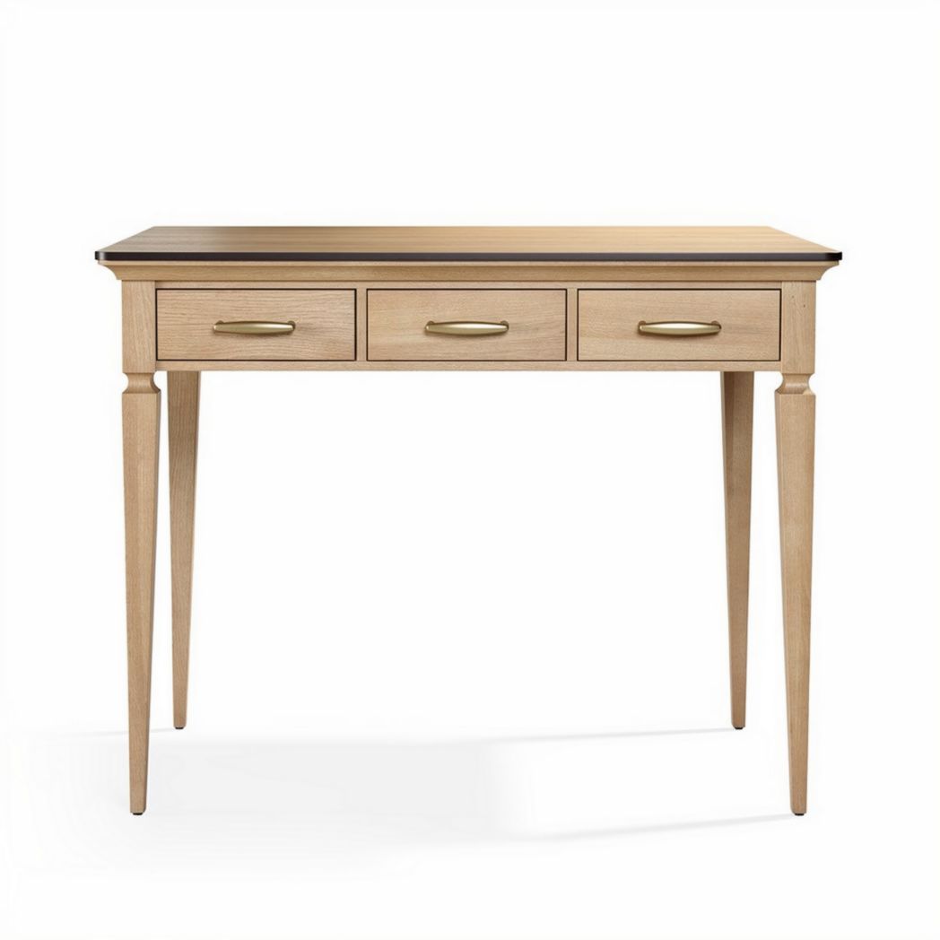 Bureau en bois clair avec trois tiroirs dimensions 90 x 45 x 75cm